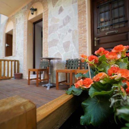 Hotel Tourist Парга Экстерьер фото